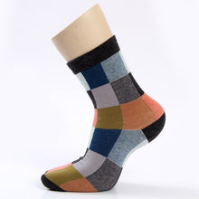 Laden Sie das Bild in den Galerie-Viewer, 5 Pairs/Lot Combed Cotton Men&#39;s Socks Compression Socks Fashion Colorful Square Happy Dress Socks Men Size 39-45