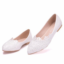 Load image into Gallery viewer, Crystal Queen Ballet Flats White Lace Wedding Shoes Women Slip on Pointed Toe Comfortable Grandmother Boat