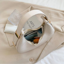 Laden Sie das Bild in den Galerie-Viewer, JIOMAY Luxury Handbags Designer Wallets for Women 2023 PU Leather Shopper Crescent Underarm Half Moon Purse Women Totes Bags