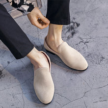 Carregar imagem no visualizador da galeria, 2018 new fashion suede leather loafers moccasin casual men oxfords shoes male fashion pointed toe man shoe