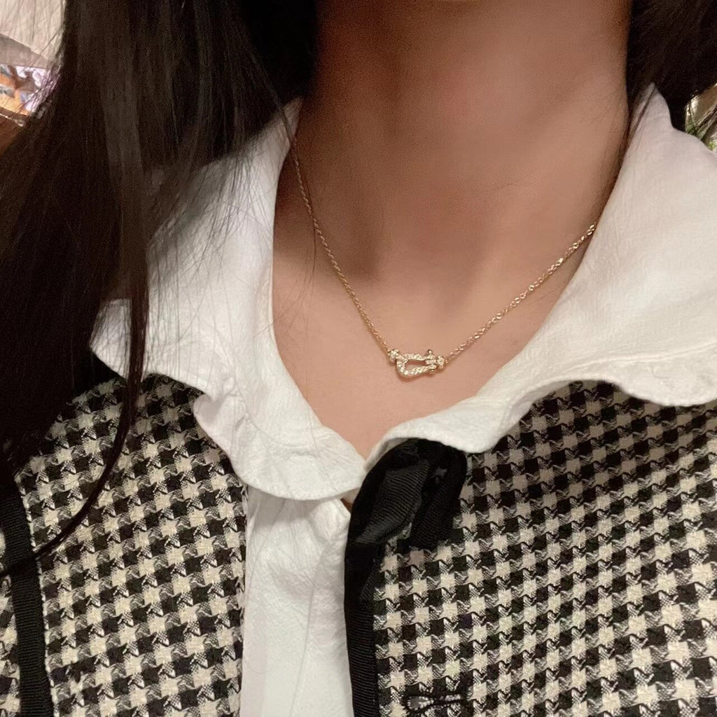 Hot -selling Horseshoe Necklace French Luxury Lady Jewelry Original 925 Silver 18K GOLD 1: 1 Logo Wedding Gift Wholesale